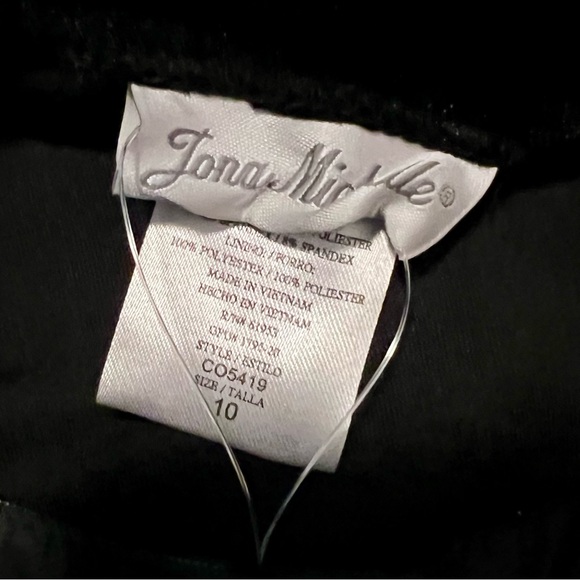 NWT Green Satin Dress with Velvet Jacket Sz 10 - Picture 7 of 9